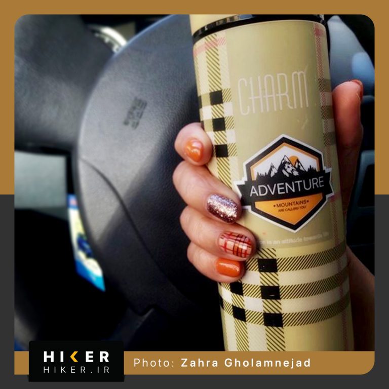 استیکر هایکر روی فلاسک