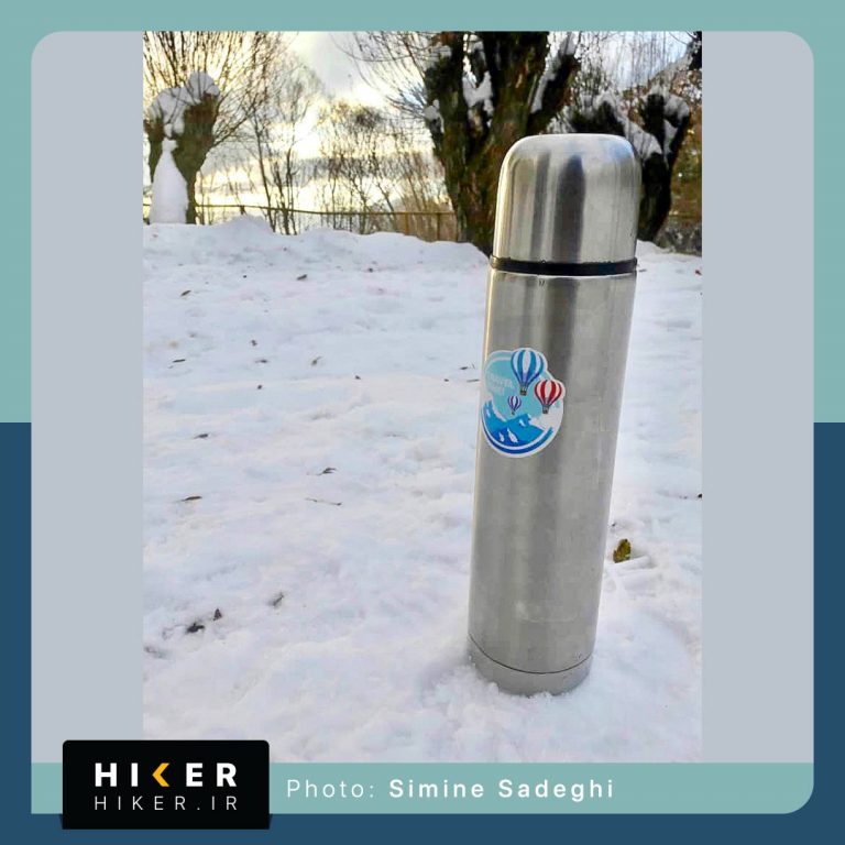 استیکر هایکر روی فلاسک