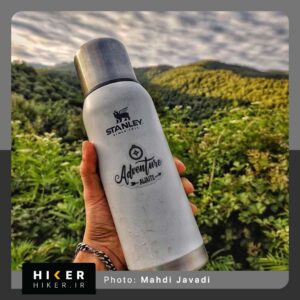 استیکر هایکر روی فلاسک