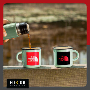 استیکر لوگوی "THE NORTH FACE"، با زمینه قرمز و نوشته سفید، مناسب برای ماگ فلزی