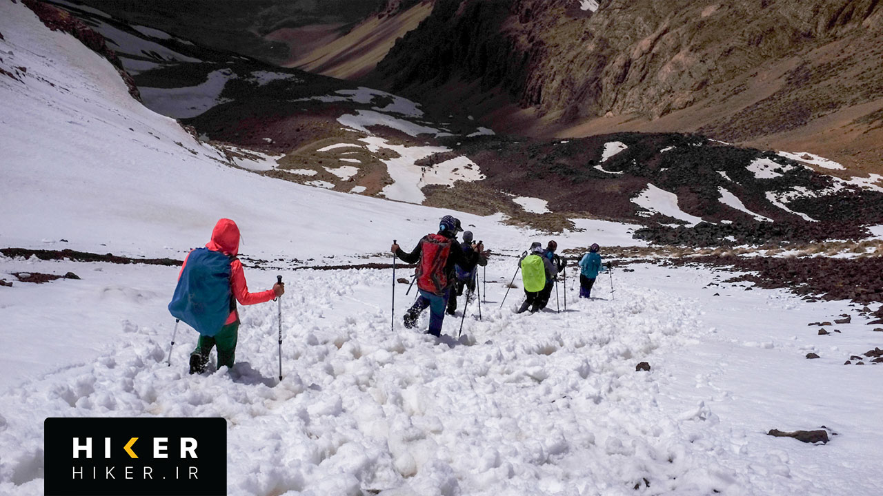 بازگشت و فرود قله پاشوره